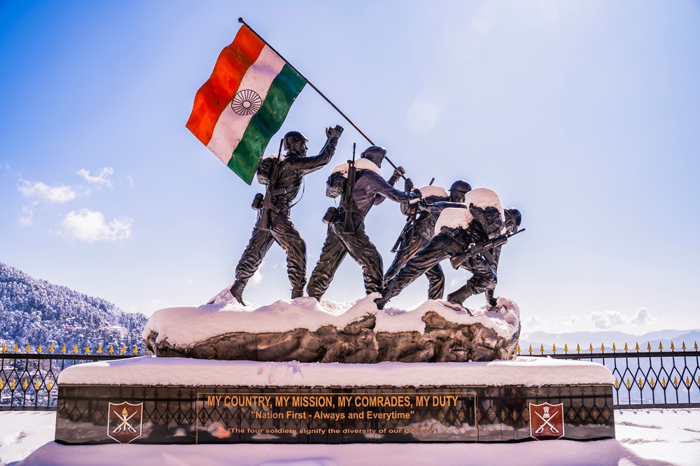 Indian Army Memorial Statue in Shimla