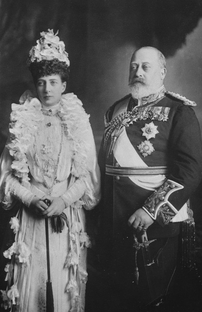 Photograph of King Edward VIII and Queen Alexandra